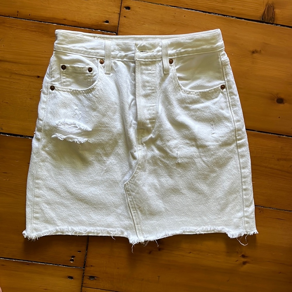 Levi’s white cutoff jean skirt
